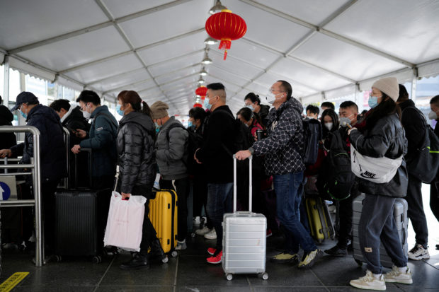 Millions of Chinese workers on the move 