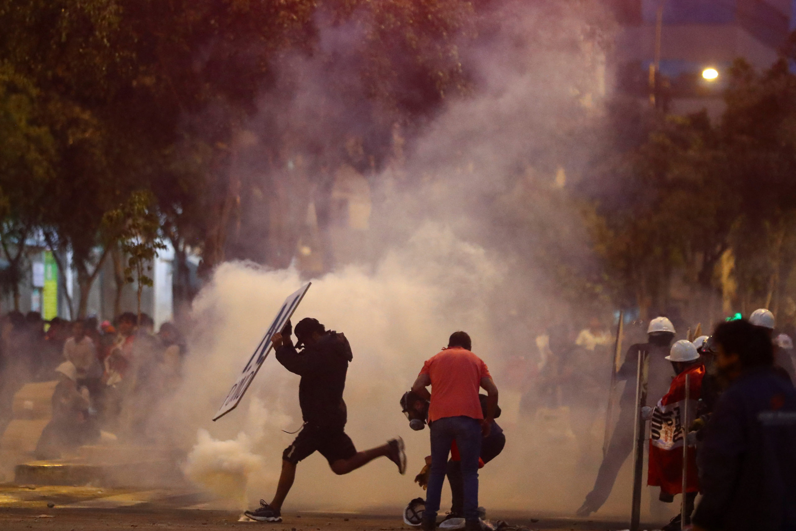 Protester dies in Lima as Peru's political crisis continues | Inquirer News