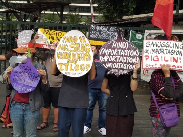 Progressive groups stormed the Department of Agriculture office in Quezon City, to demand the reduction in prices of goods and call out President Ferdinand Marcos Jr. for his foreign trips. Marcos is in Davos, Switzerland to attend the World Economic Forum. (Photo from Anakpawis party-list)