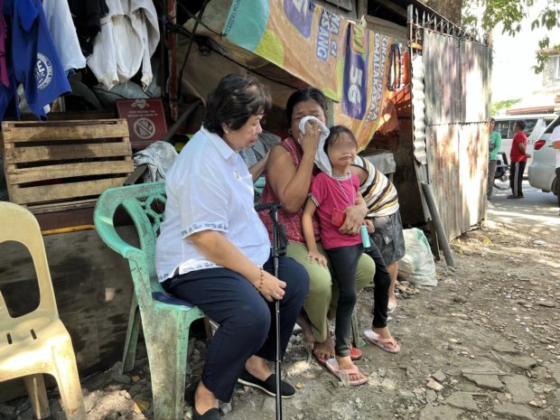 The Department of Migrant Workers Sec. Susan “Toots” Ople condoles the relative of the overseas Filipino worker who died in Kuwait. Photo from DMW