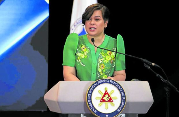 Vice President and Education Secretary Sara Duterte on Monday said it is “unrealistic” and “impossible” to achieve the hiring of 30,000 public school teachers per year and allocate a budget of P100 billion annually for classrooms. 