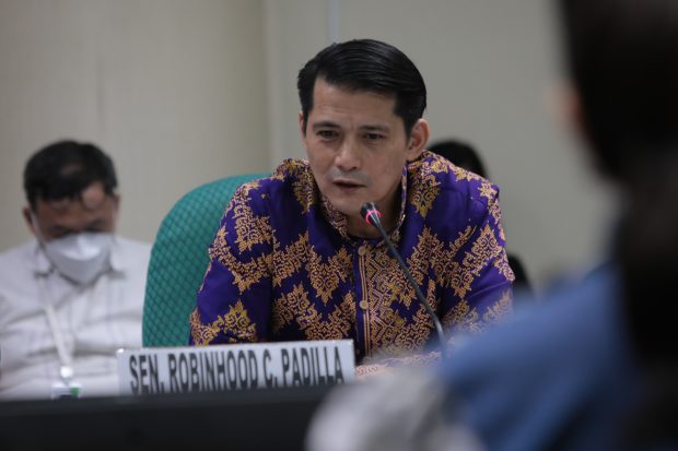 Be wary of content published on Tiktok, Facebook, and other social media applications as these can “pollute” the minds of the youth, Senator Robin Padilla warned on Thursday.