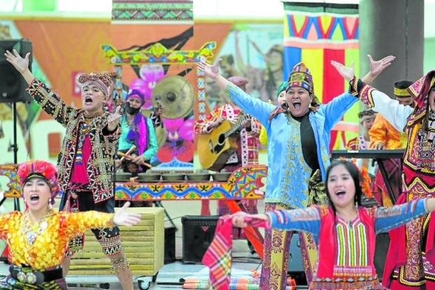 Davao’s Kalumon Performing Ensemble welcomes guests and visitors arriving at Davao City International Airport with ethnic music and dances, giving them a glimpse of the rich culture of Mindanao’s leading economic hub. STORY: Davao City positions itself as 'bleisure' site in Mindanao