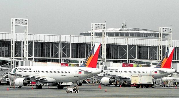 The Manila International Airport Authority (MIAA) on Wednesday evening temporarily suspended operations at the Ninoy Aquino International Airport (Naia) due to a red lightning advisory.