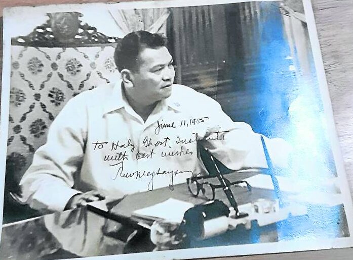 The late President Ramon Magsaysay was also the first Chief Executive to wear a barong in his inauguration on Dec. 30, 1953.