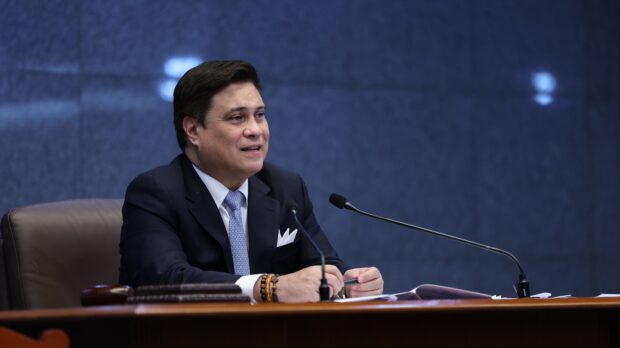 Juan Miguel Zubiri STORY: No numbers to push charter change in Senate – Zubiri