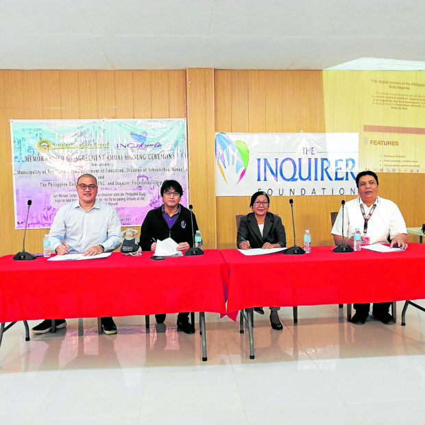 The Philippine Daily Inquirer, the municipal government of San Manuel in Tarlac and the Department of Education sign on Thursday a memorandum of agreement giving 17 local schools access to Inquirer Plus, the newspaper’s digital platform, through the INQskwela project. The signatories are (from left) Roy Raul Mendiola, Inquirer national sales manager; San Manuel Vice Mayor Sir Benjamin Tesoro (signing for Mayor Doña Cresencia Tesoro); Connie Kalagayan, Inquirer assistant vice president for corporate affairs and executive director of the Inquirer Foundation; and Dr. Rommel Reginaldo, district supervisor of the San Manuel Schools Division Office. STORY: PDI brings INQPlus to 17 Tarlac schools under INQskwela project 
