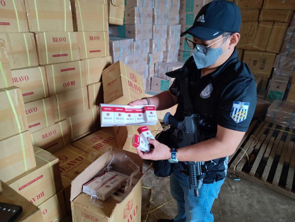 illegal cigarettes in Sulu warehouse