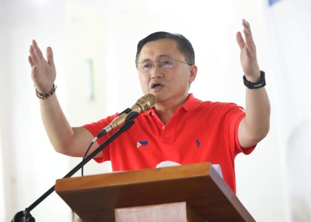 Senator Christopher “Bong” Go has expressed disappointment over the re-emergence of the issue of "ninja cops," and called on authorities to remain relentless in the fight against criminality and illegal drugs. 