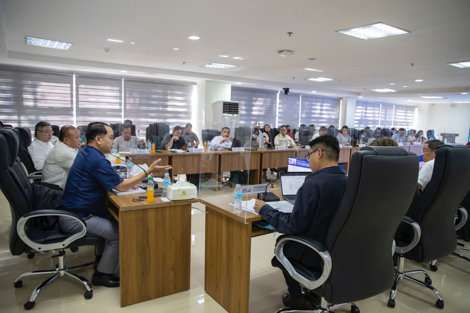 OCD Administrator and NDRRMC Executive Director Ariel Nepomuceno leads the Full Council discussions on the Mindoro Oil Spill in Camp Aguinaldo, Quezon City. | Photo from NDRRMC
