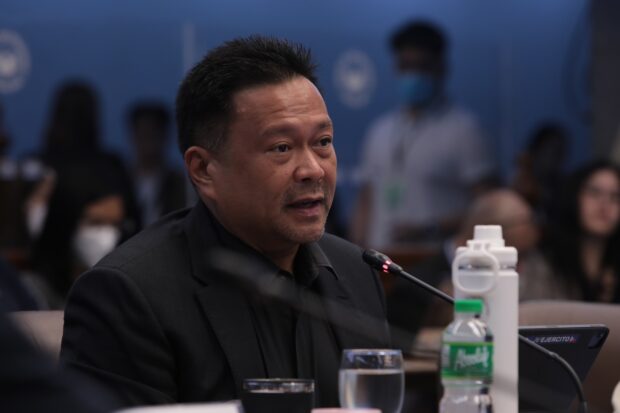 Senator JV Ejercito on Monday called on San Juan Mayor Francis Zamora and the National Historical Commission of the Philippines (NHCP) to reconsider the plan to relocate monuments of national heroes in the city.
