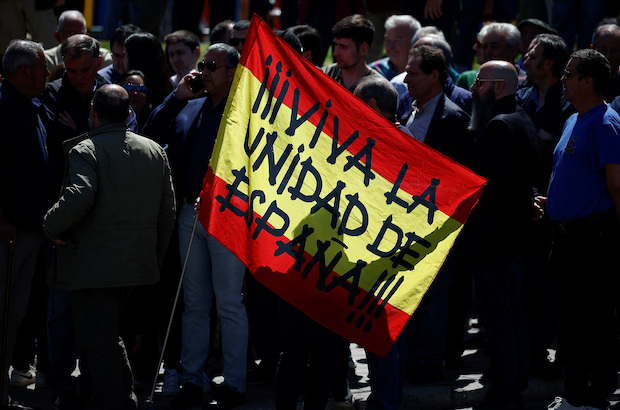 Supporters of the founder of Spanish fascist Falange party. STORY: Three arrested as Spain exhumes fascist movement’s founder