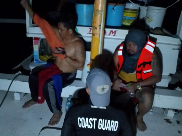 PCG rescues 2 survivors of sunken boat off Batangas-Quezon waters