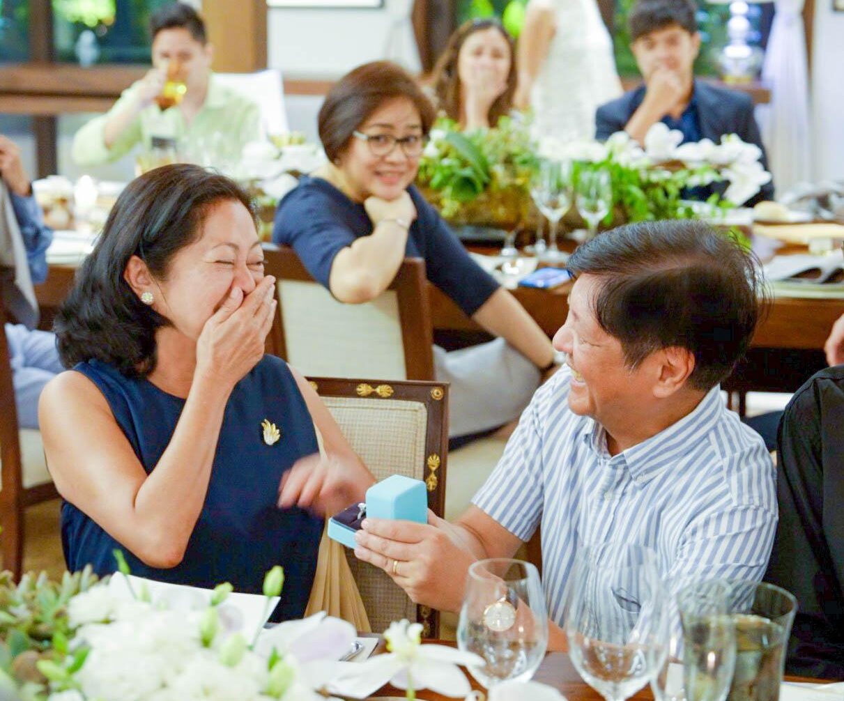 On 30th Wedding Anniversary Bongbong Marcos Proposes To Wife Liza