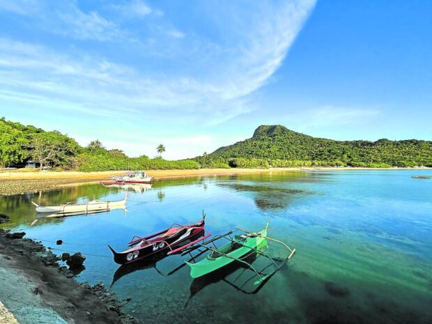 Tourists arriving at Sicogon Island’s jetty port in Carles, Iloilo, are greeted by a view of Mt. Opao, a perfect backdrop for a quiet getaway in this community of fisherfolk. STORY: Sicogon Island: Iloilo’s hidden tourism gem