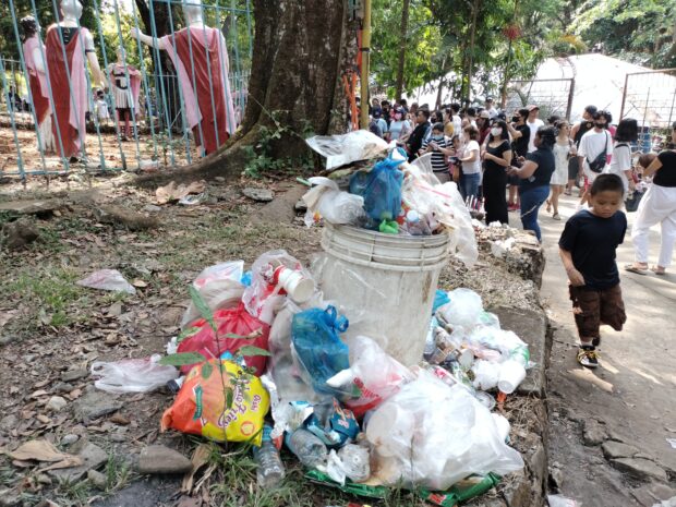 LOOK: Trash piles up at four pilgrimage sites in Metro Manila, nearby provinces