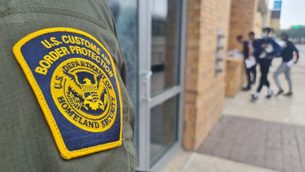 US readies for migrant influx as COVID-era border rules lapse