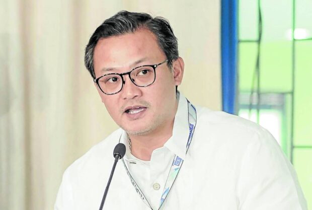 In yet another proposed solution to its shortage of plastic cards, the Land Transportation Office (LTO) said it would soon launch “digital drivers’ licenses,” as an alternative to that document’s issuance on paper.