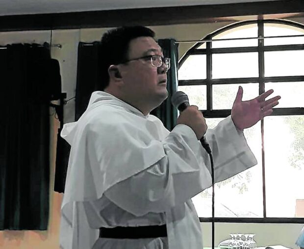Fr. Winston Cabading —photo from FACEBOOK page of Adsum, the official publication of the Diocese of Bacolod