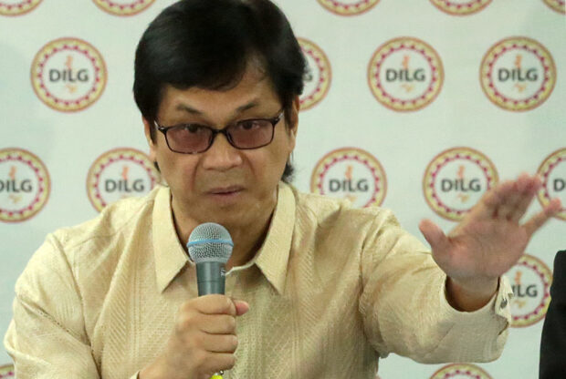 Interior and Local Government Secretary Benjamin Abalos, Jr., gestures as he updates media on the findings of the five-man advisory body tasked to review and evaluate the courtesy resignations of Philipine National Police (PNP) high-ranking officials during a news briefing at the DILG headquarters in Quezon City on Monday, May 8, 2023. Abalos revealed that 2 Police Generals and 2 Police Colonels will face grave misconduct and grave neglect of duty cases. INQUIRER PHOTO / GRIG C. MONTEGRANDE