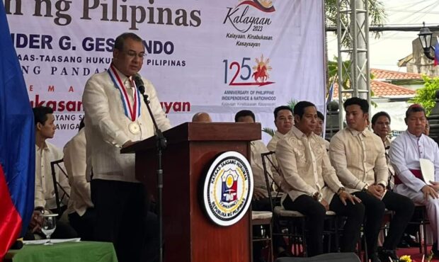 The 125th anniversary of Philippine Independence Day was also celebrated at the historic Barasoain Church here on Monday, June 12, amid a heavy downpour to honor the founding fathers of the country's democracy and freedom.