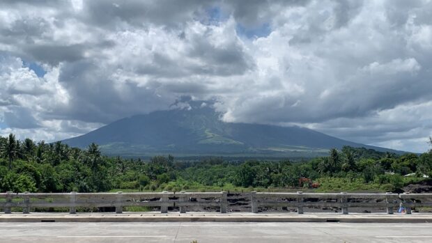 Albay orders mandatory evacuation of residents in Mayon Volcano's 'danger zone'