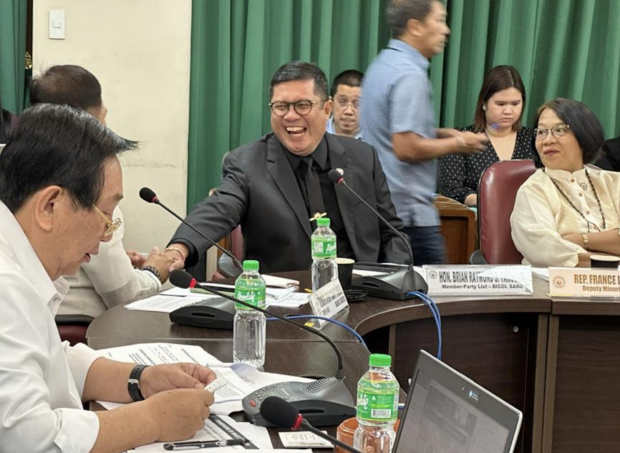 Bicol Saro Party-list Rep. Brian Raymund Yamsuan has urged the Senate to expedite the approval of its counterpart measure aimed at revitalizing the country's salt industry in order to generate approximately 100,000 jobs in the agriculture sector.