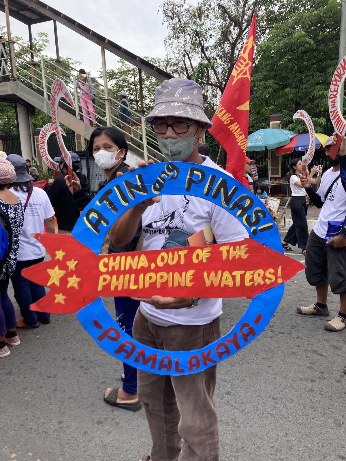 Central Luzon fisherfolk join SONA protests Fishers group dismayed by 'non-mention of sovereignty in WPS' in Marcos' 2nd Sona