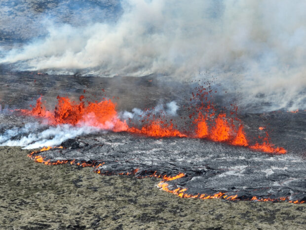 Iceland volcano eruption slowing