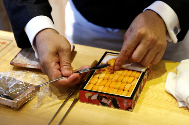 Japanese eateries in China fear ruin 