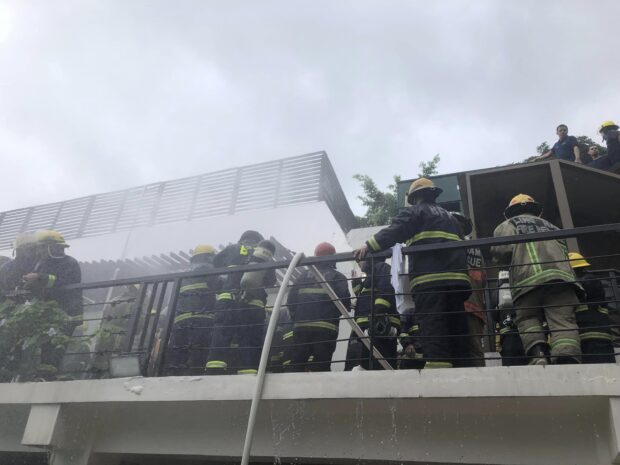 Manila Hotel catches fire; blaze reaches third alarm