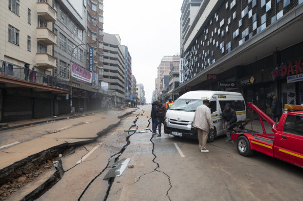 unexplained Johannesburg blast