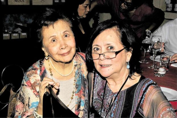 Inquirer founding chair Eggie Duran Apostol and editor in chief Letty Jimenez-Magsanoc 
