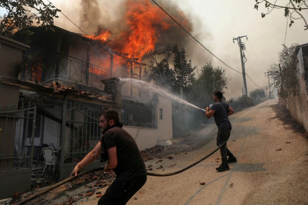 Wildfire ravages Greece