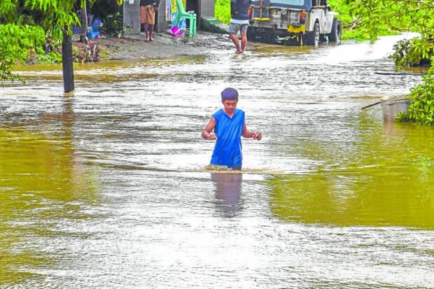 Leptospirosis and dengue claimed the lives of 21 people in the Ilocos region this year, prompting the regional Department of Health (DOH) to warn residents in flood-affected areas to be extra careful of these deadly diseases that are prevalent this rainy season.