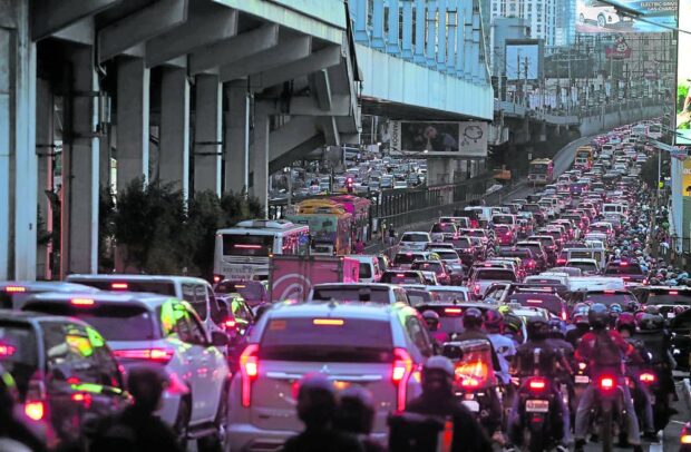 Old ‘number coding’ stays until Santa comes to town – MMDA