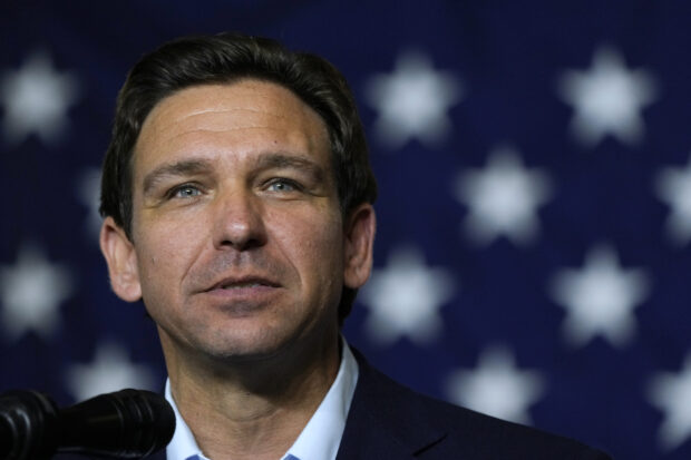 DeSantis replaces his campaign manager