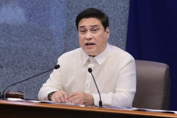 In light of China’s continued incursions in the West Philippine Sea and its recent release of a standard map featuring a 10-dash line, Senate President Juan Miguel Zubiri disclosed that the upper chamber will ensure the passage of the Maritime Zones Act before 2023 ends. 