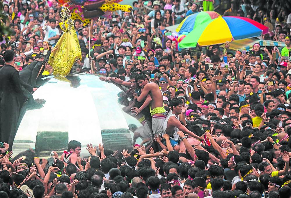 In Naga Faith Keeps Devotees Strong For ‘ina Inquirer News 