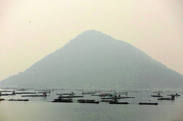 Taal Volcano remains under alert level 1