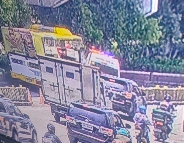 Ambulance and bus clash in Edsa busway
