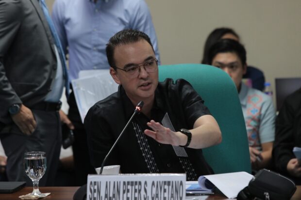 Cayetano suspends Laguna de Bay briefing due to LLDA head's absence