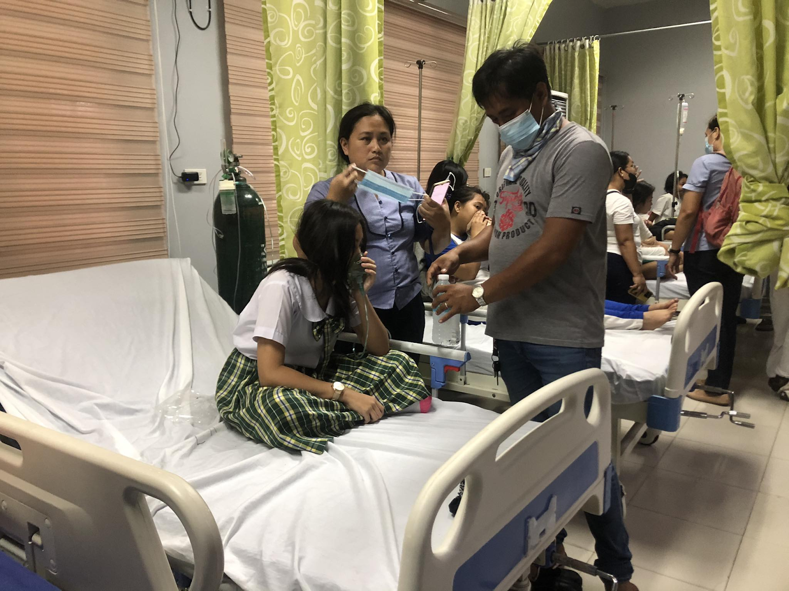 Students suffering from vog were rushed to Tuy, Batangas Rural Health Unit on Thursday. 