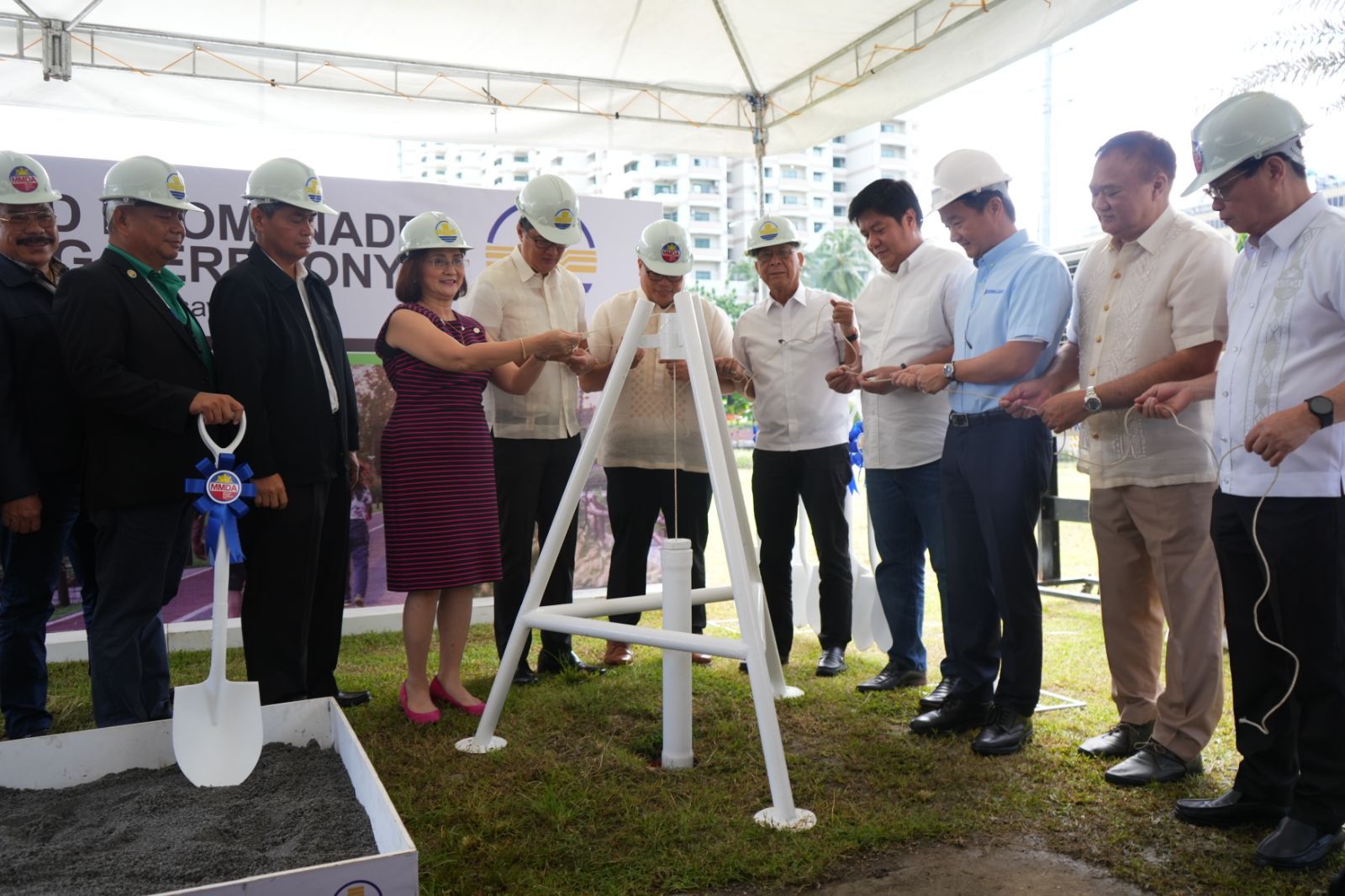 MMDA, PRA inks deal for construction of promenade in Pasay City