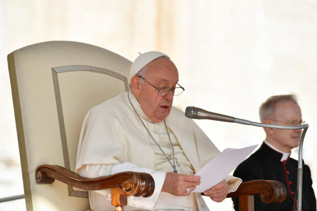 Pope calls for humanitarian corridors for Gaza residents