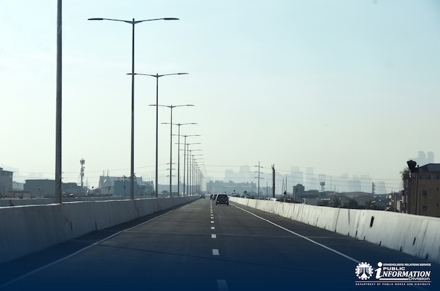 This part of the NLEx-SLEx Connector project is already 66.64% complete, according to the DPWH. NLEx SLEx rate hike