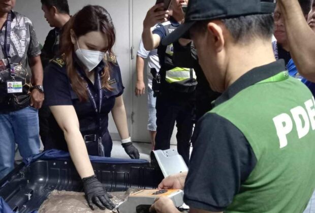 NAIA authorities nab Malaysian traveler over P25million 'shabu'