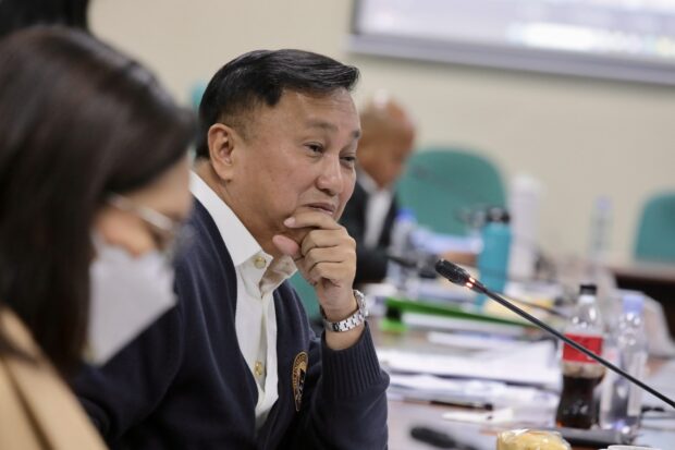 The need to establish Philippine archipelagic sealanes was once again brought up by Senator Francis Tolentino after the tragic collision of boat and huge vessel in Bajo de Masinloc that led to the deaths of three Filipino fishermen. 