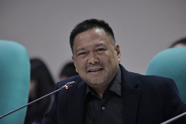 Senator JV Ejercito says he is unaffected by attacks he's been receiving from vloggers and “trolls”