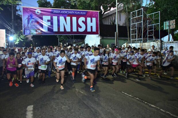 Around 1,500 Supreme Court (SC) personnel joined the "SPJI in Motion: Strategic Run for Judicial Innovations 2023 Judiciary Fun Run" on Sunday.